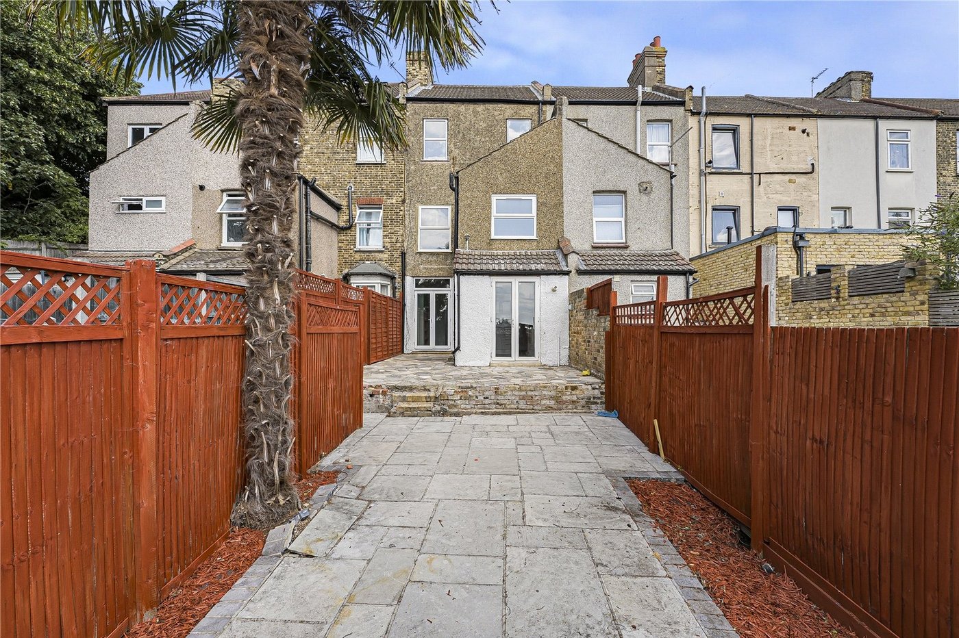 3 bedroom house for sale in Dartford | Robinson Jackson