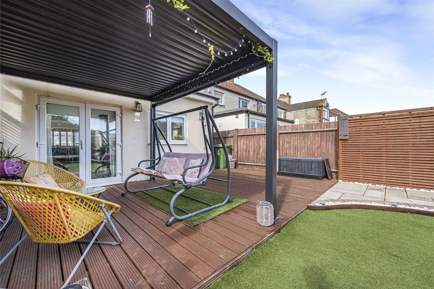 3 bedroom house for sale in Welling | Robinson Jackson