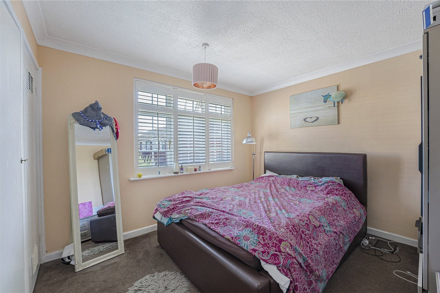 2 bedroom house for sale in Sidcup | Robinson Jackson