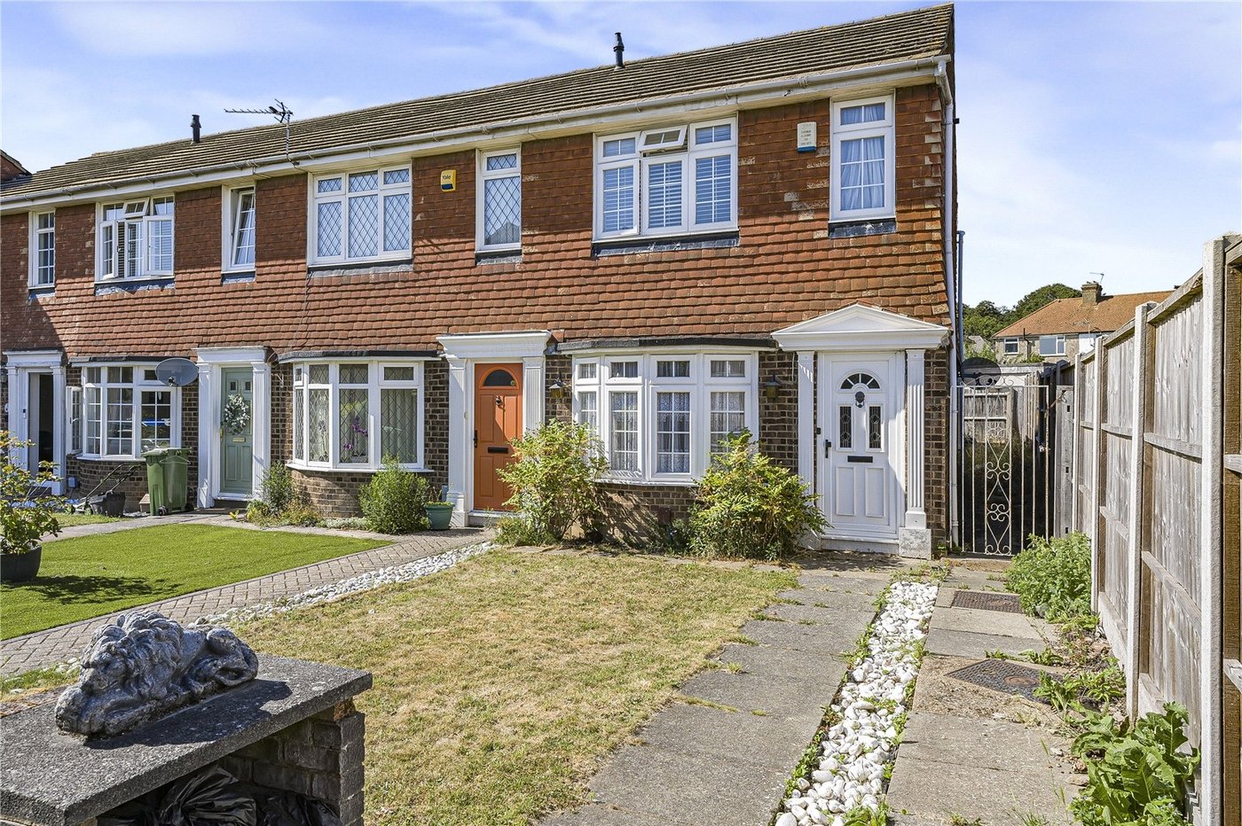 2 bedroom house for sale in Sidcup | Robinson Jackson