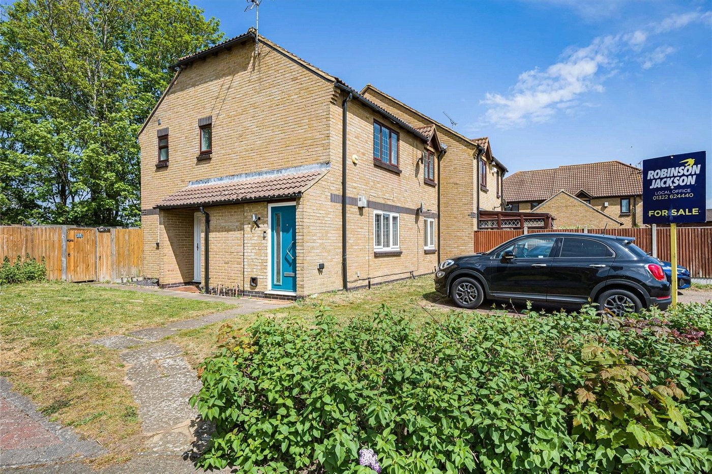 2 bedroom property for sale in Greenhithe | Robinson Jackson