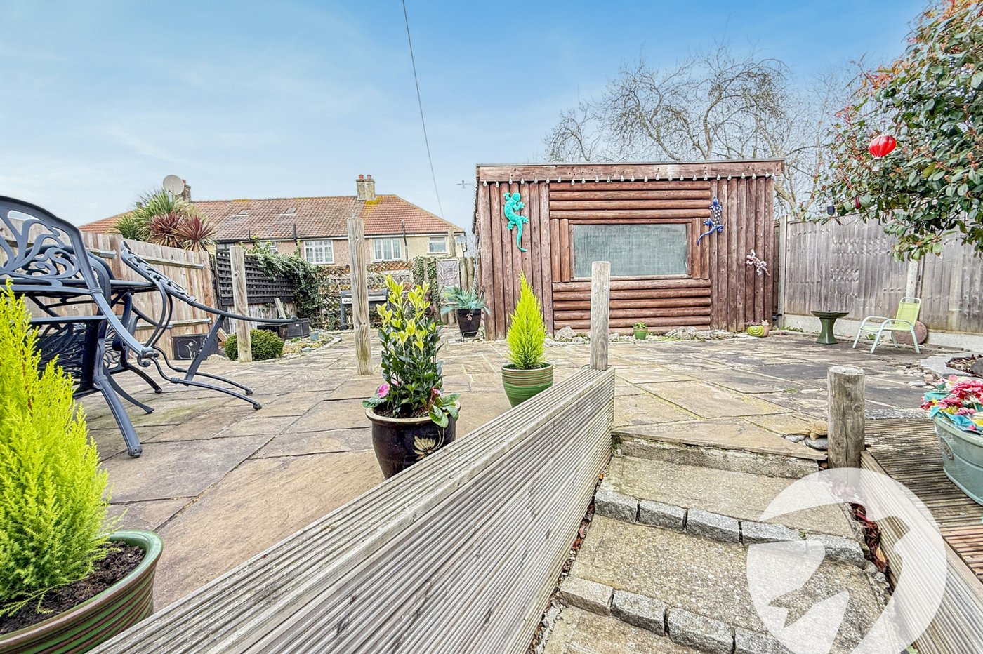 3 bedroom house for sale in London | Robinson Jackson