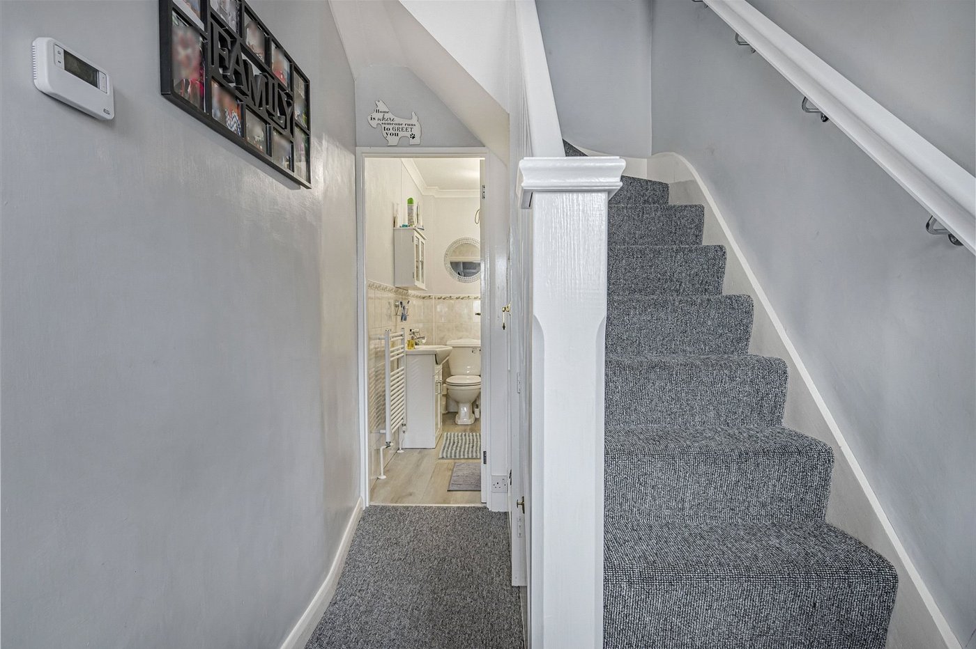 3 bedroom house for sale in Welling | Robinson Jackson