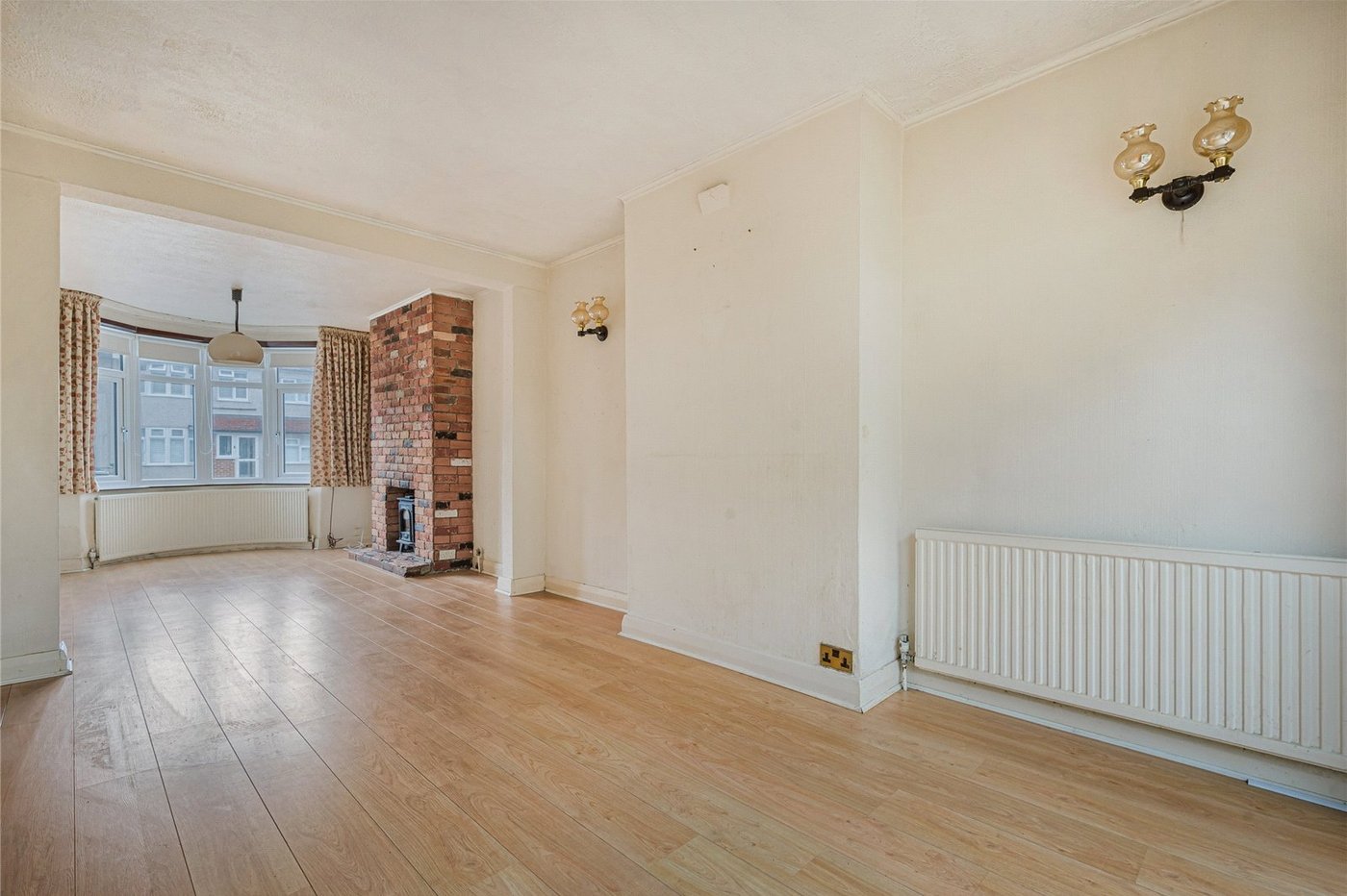 3 bedroom house for sale in Welling | Robinson Jackson