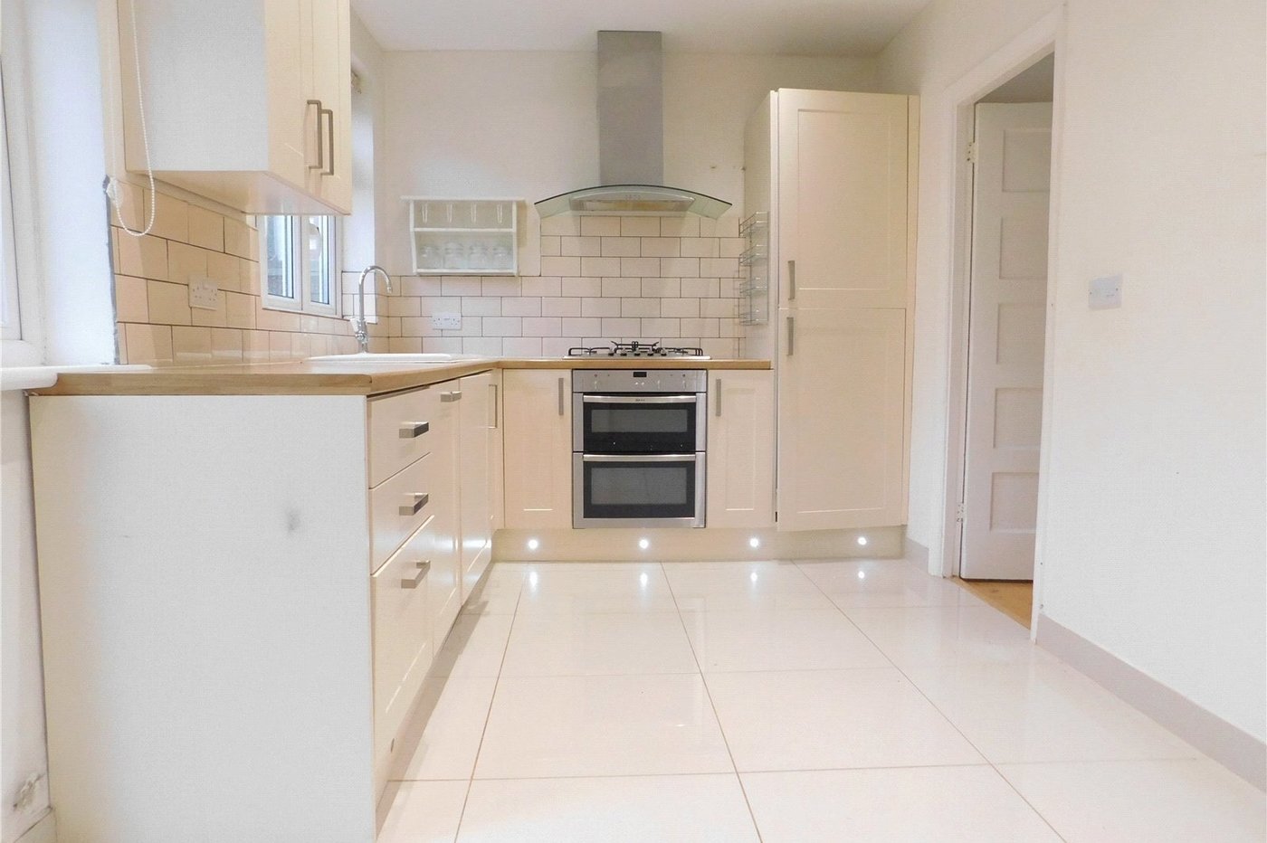 3 bedroom house for sale in Eltham | Robinson Jackson