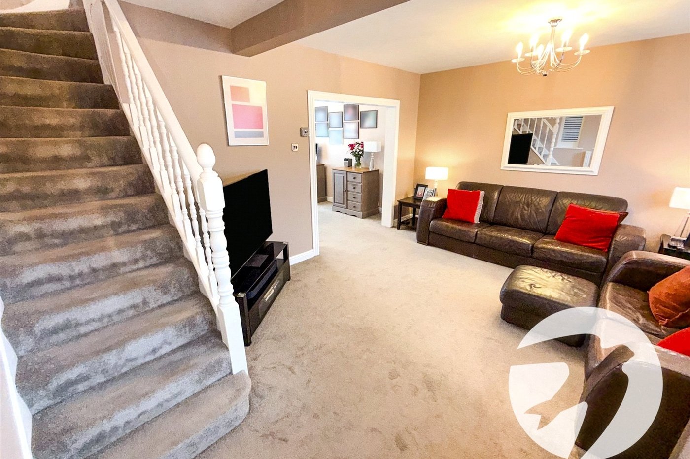 3 bedroom house for sale in London | Robinson Jackson