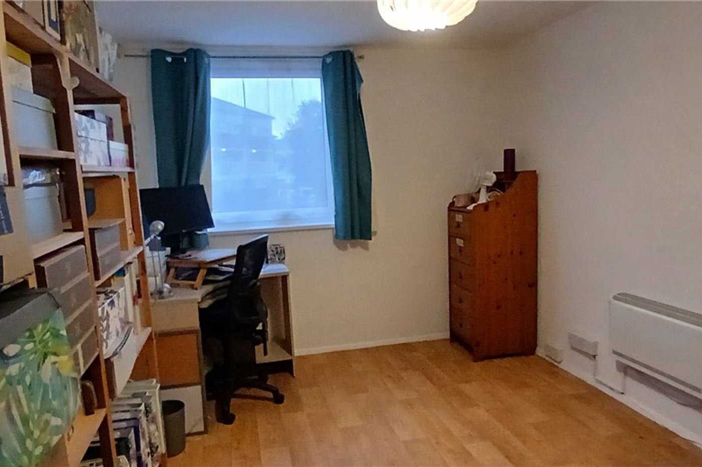 2 bedroom property for sale in Orpington | Robinson Jackson