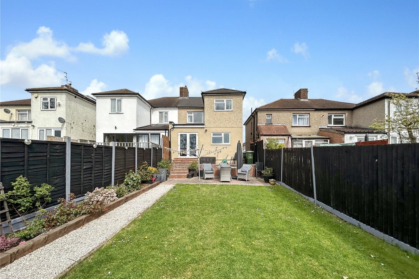 3 bedroom house for sale in South Welling | Robinson Jackson