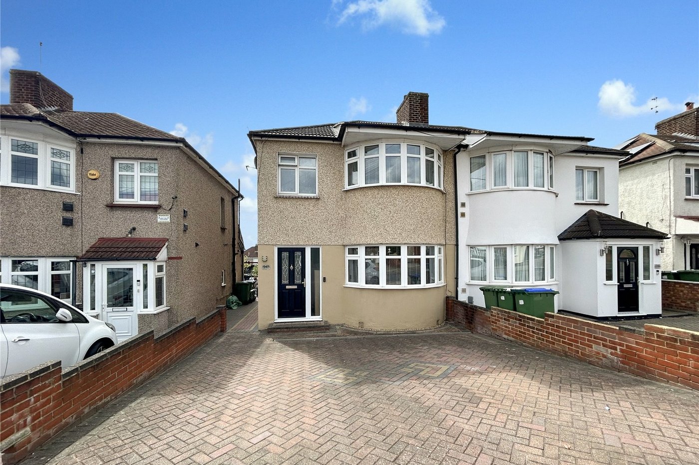 3 bedroom house for sale in South Welling | Robinson Jackson