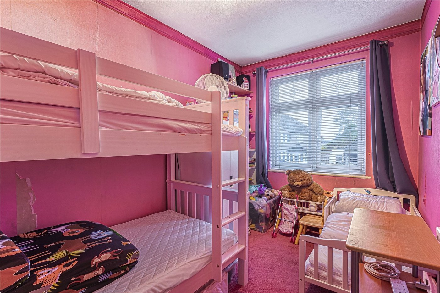 4 bedroom house for sale in South Welling | Robinson Jackson