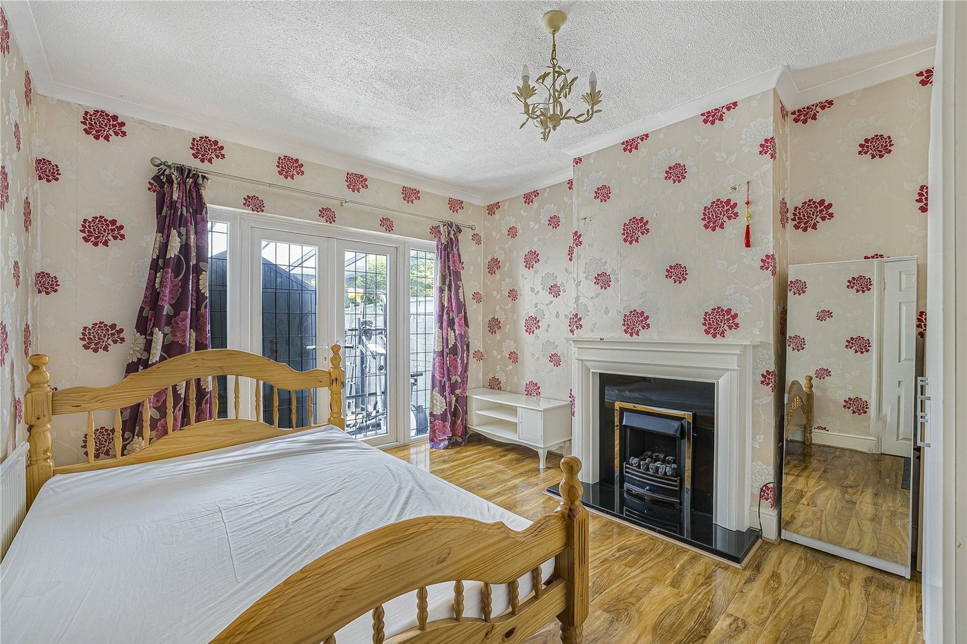 5 bedroom house for sale in South Welling | Robinson Jackson