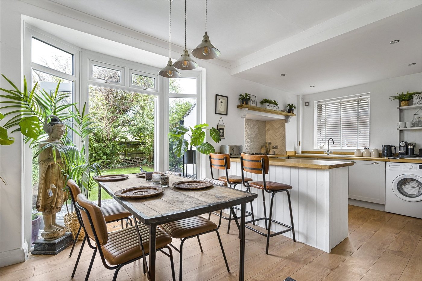 3 bedroom house for sale in South Welling | Robinson Jackson