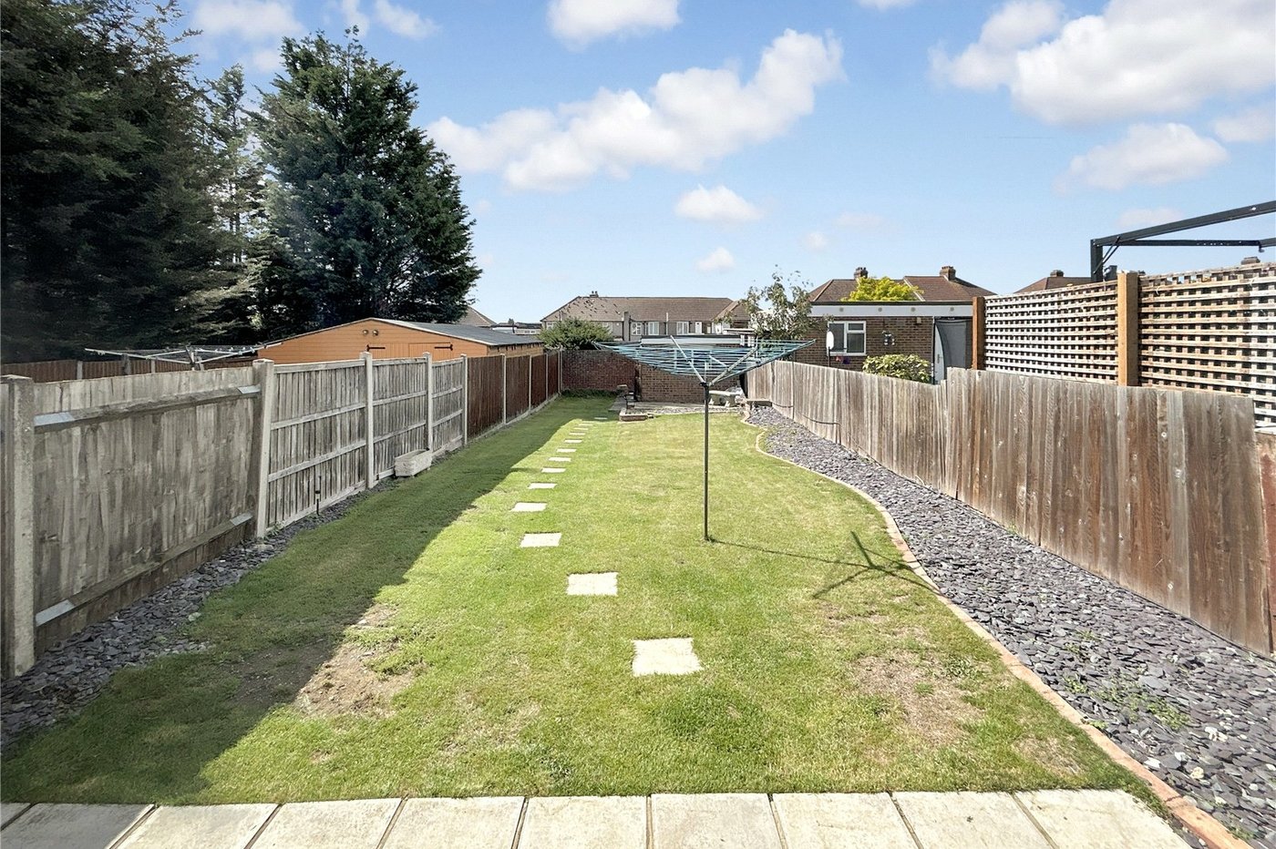 2 bedroom house for sale in Welling | Robinson Jackson