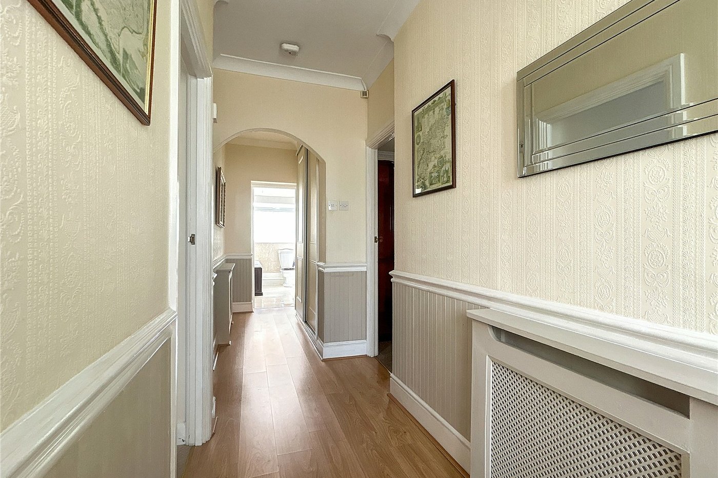 2 bedroom bungalow for sale in Welling | Robinson Jackson