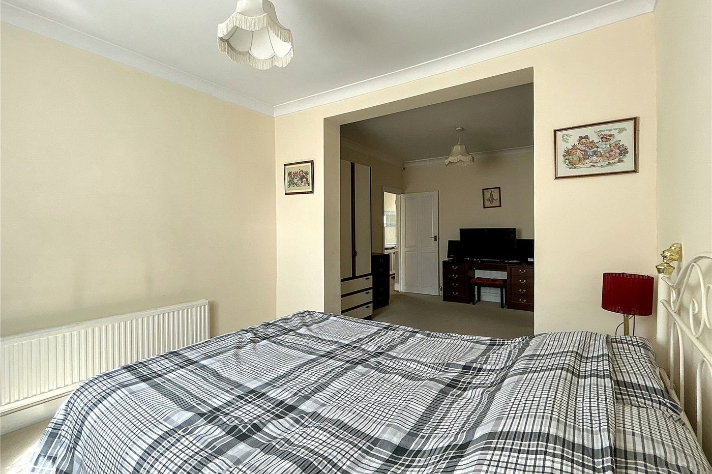 2 bedroom bungalow for sale in Welling | Robinson Jackson