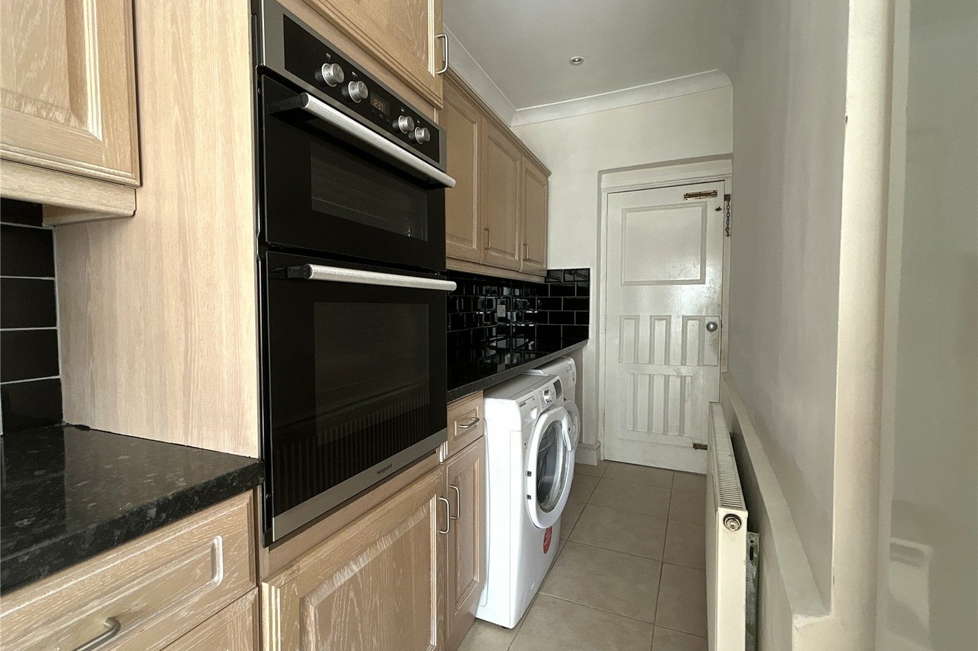 2 bedroom bungalow for sale in Welling | Robinson Jackson