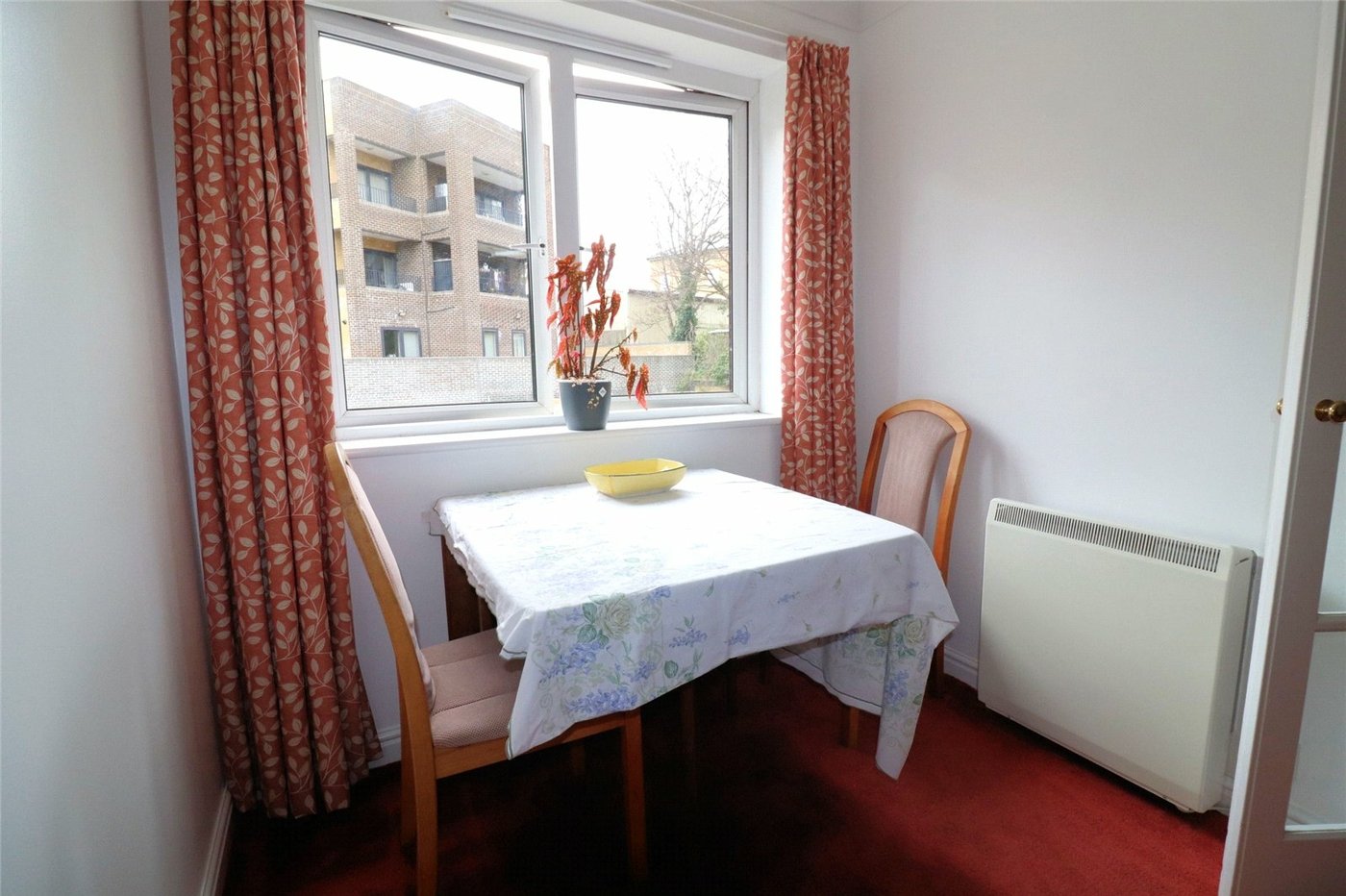 1 bedroom property for sale in Erith | Robinson Jackson