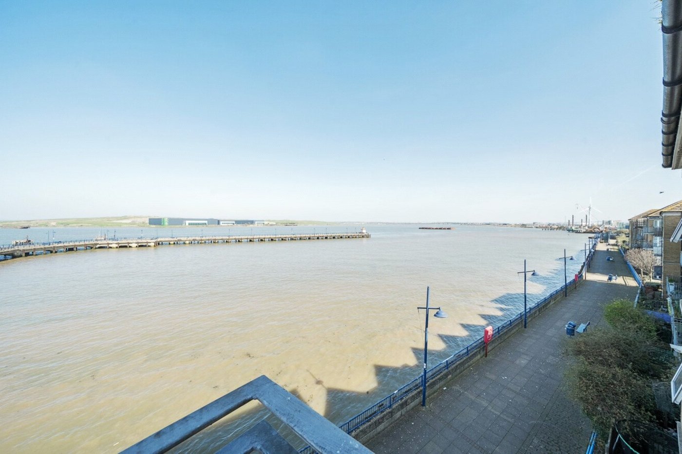 2 bedroom property for sale in Erith | Robinson Jackson