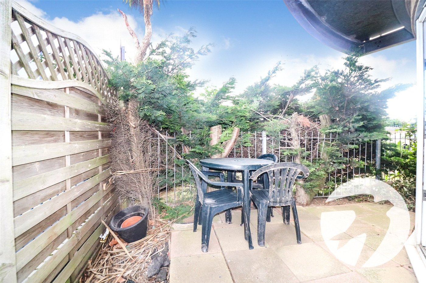 2 bedroom property for sale in Erith | Robinson Jackson