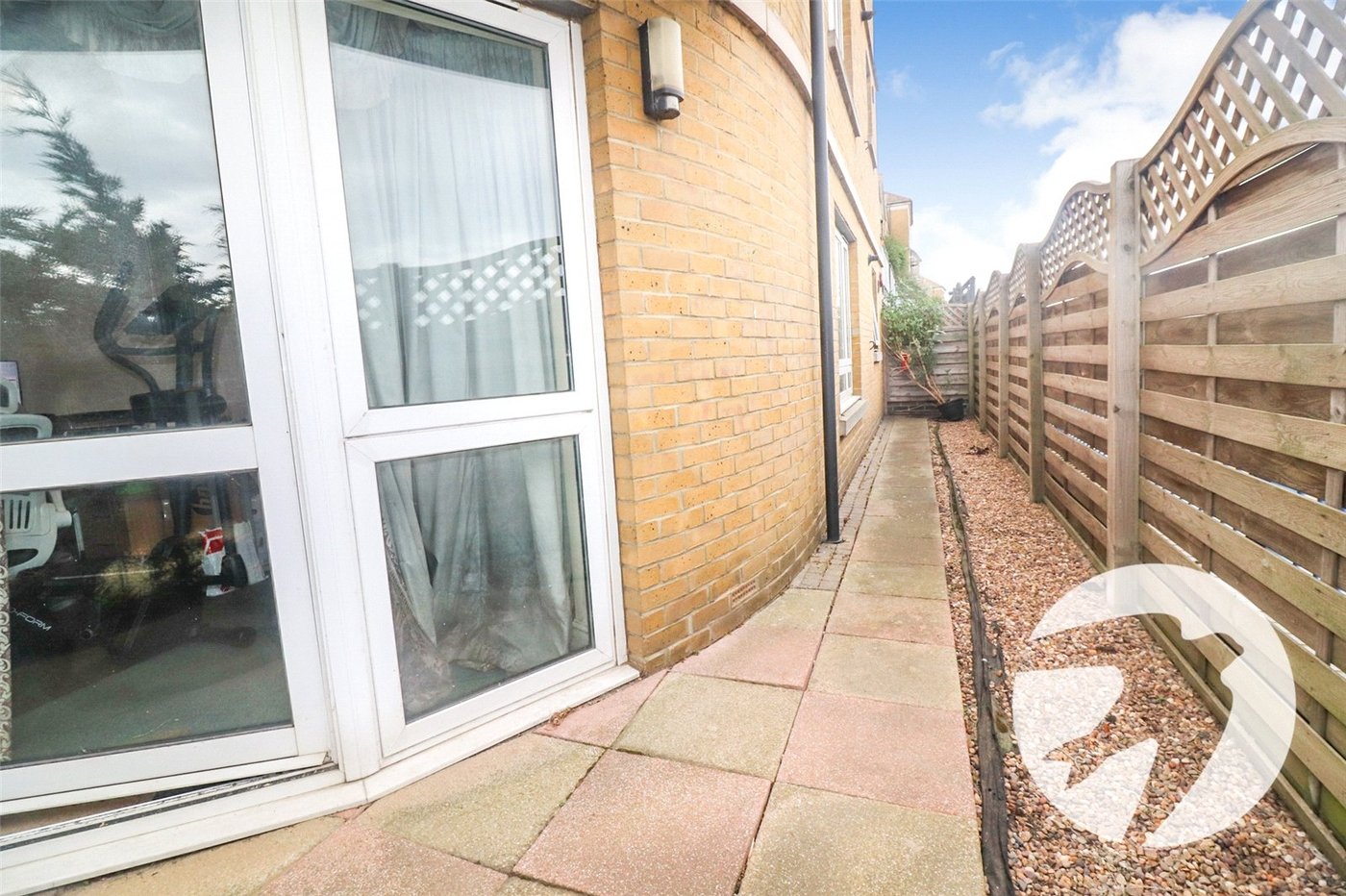 2 bedroom property for sale in Erith | Robinson Jackson