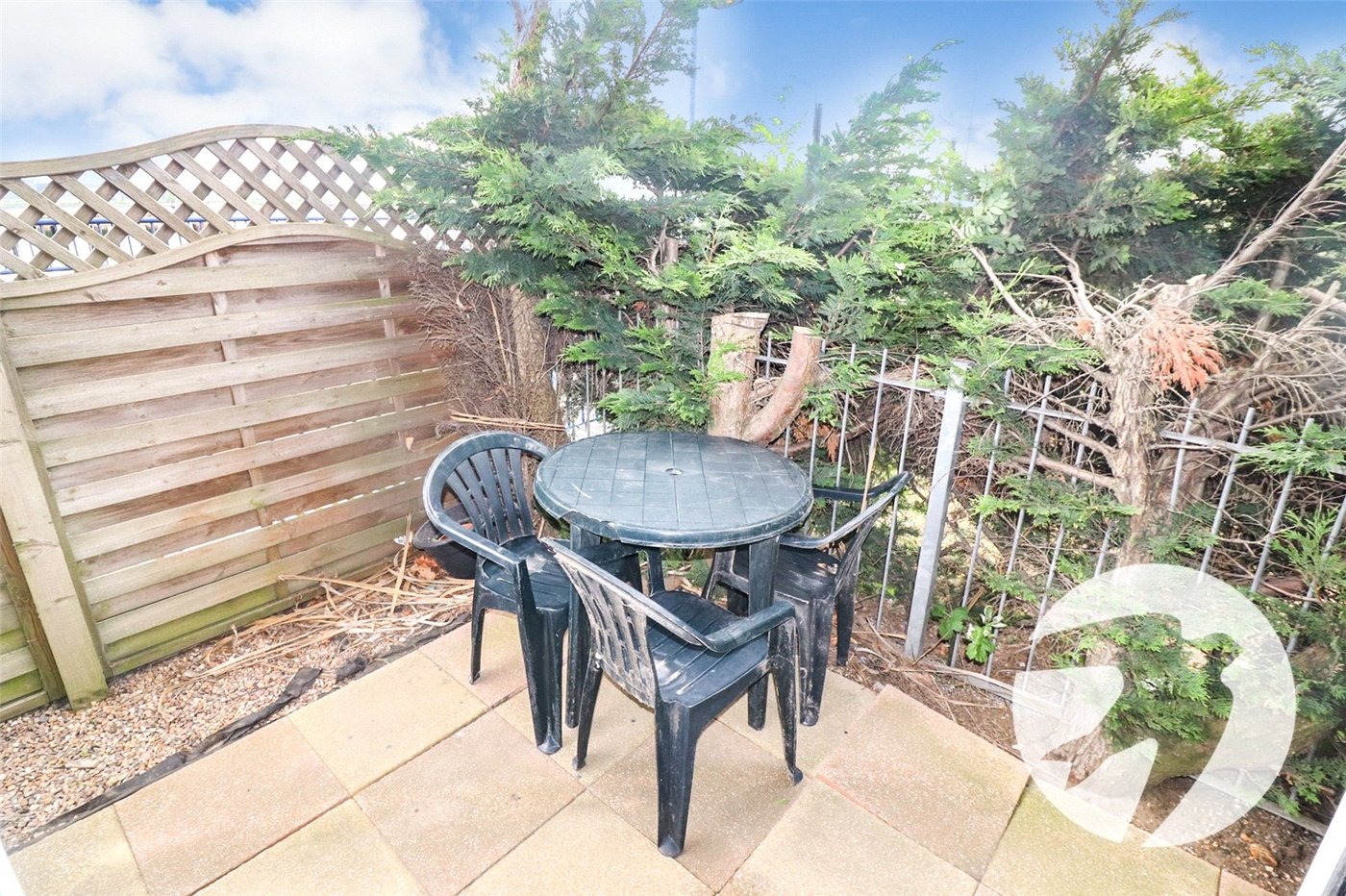 2 bedroom property for sale in Erith | Robinson Jackson