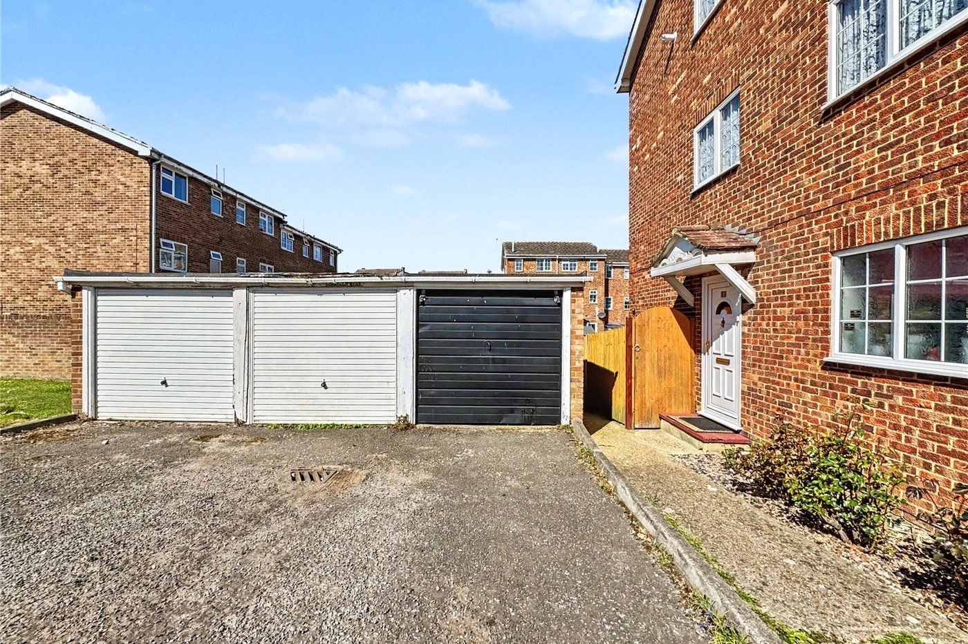 4 bedroom property for sale in Rainham | Robinson Michael & Jackson