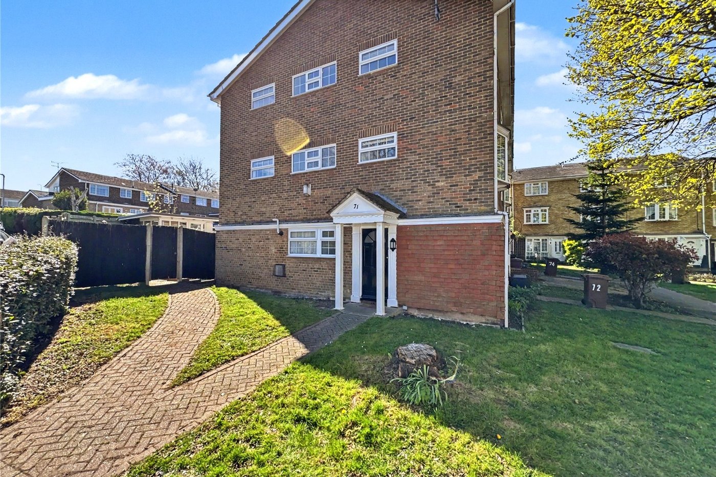 4 bedroom property for sale in Rainham | Robinson Michael & Jackson