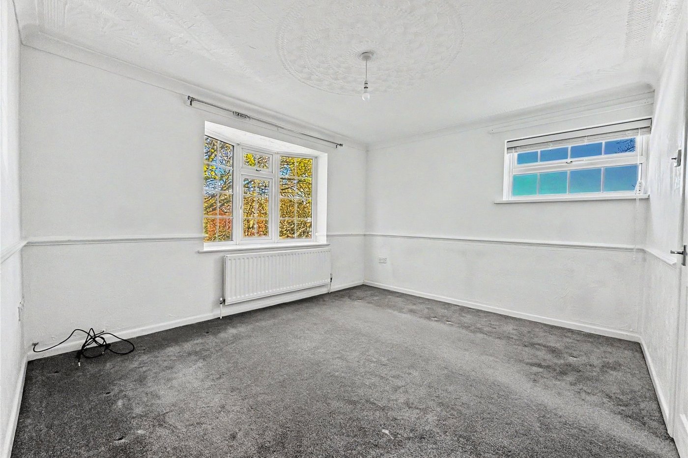 4 bedroom property for sale in Rainham | Robinson Michael & Jackson