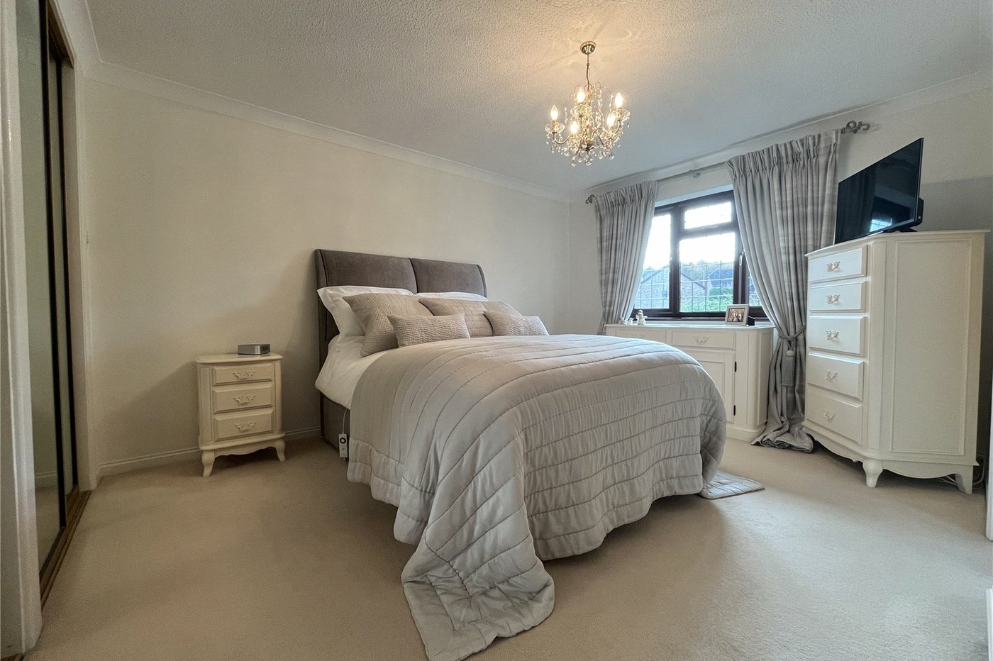 4 bedroom house for sale in Lords Wood | Robinson Michael & Jackson