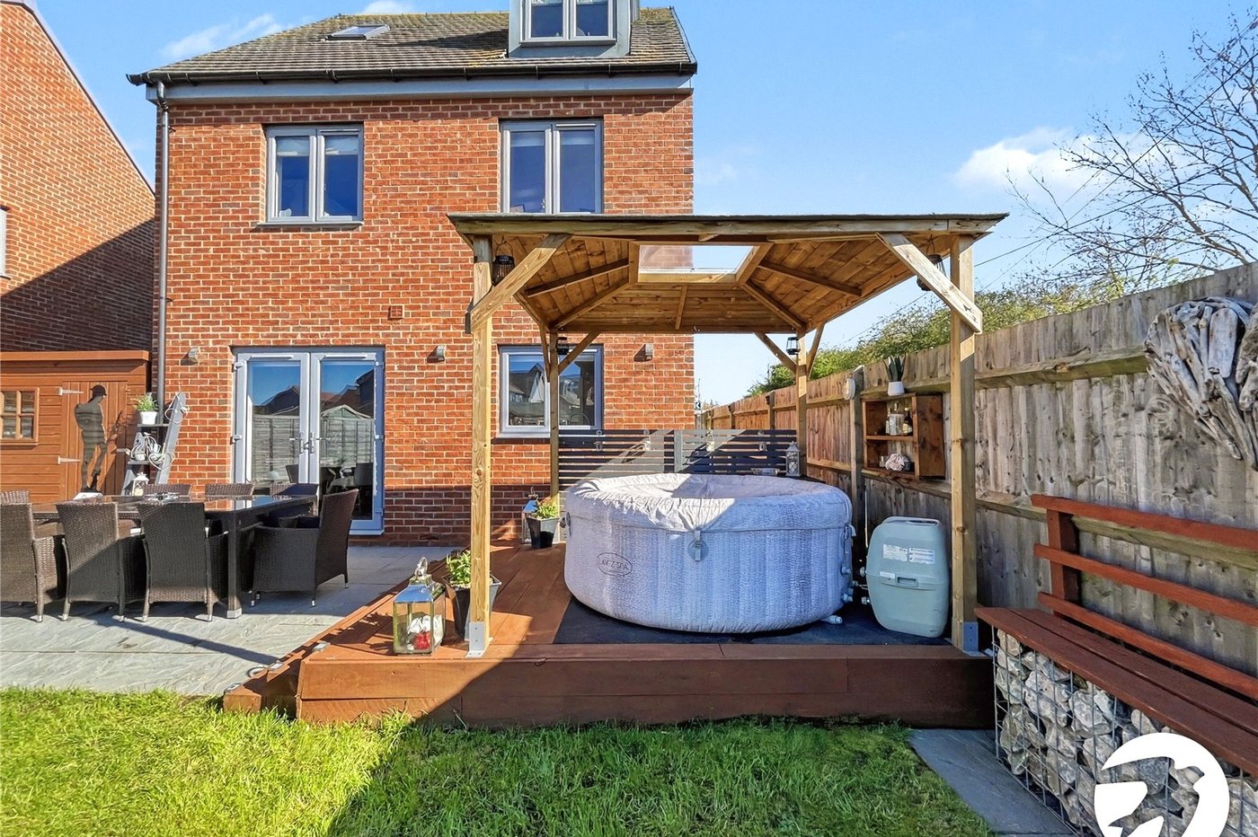 4 bedroom house for sale in Minster on Sea | Robinson Michael & Jackson