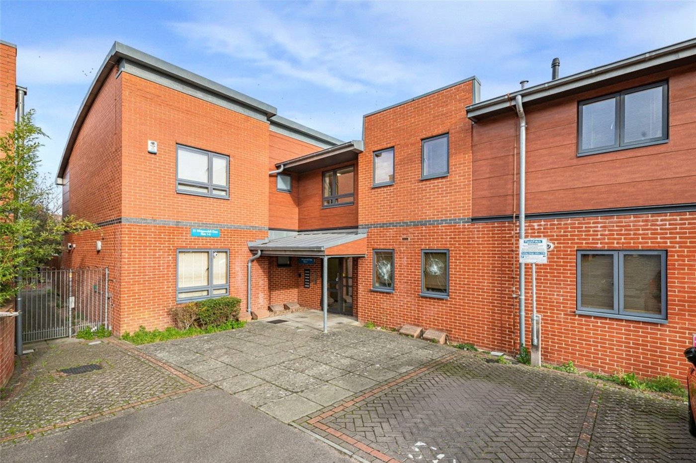 2 bedroom property for sale in St Pauls Cray | Robinson Jackson