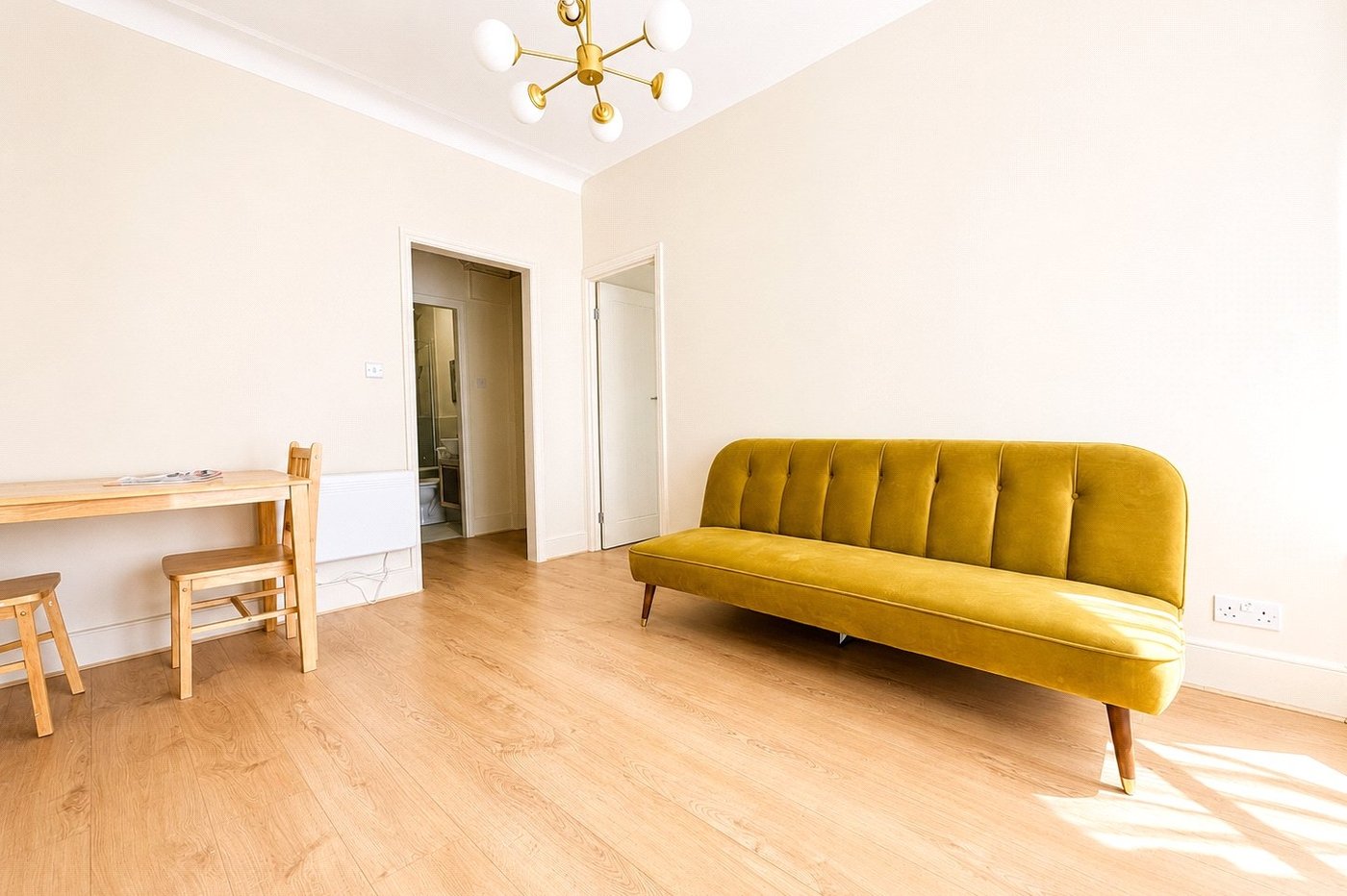1 bedroom property for sale in London | Robinson Jackson