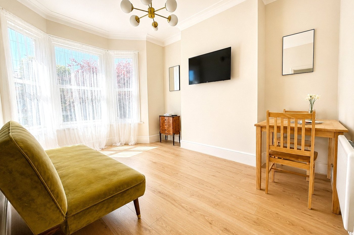 1 bedroom property for sale in London | Robinson Jackson