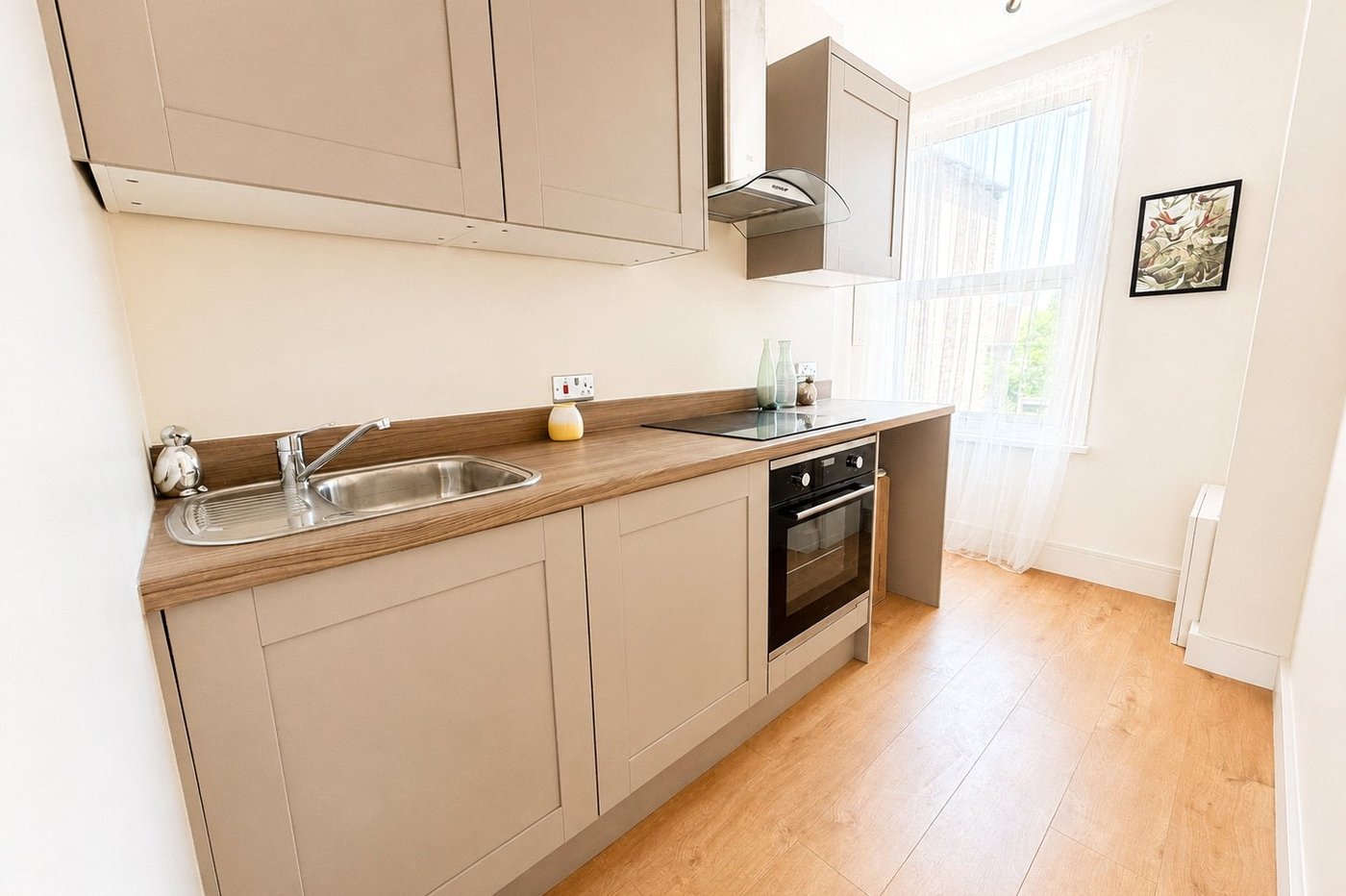1 bedroom property for sale in London | Robinson Jackson