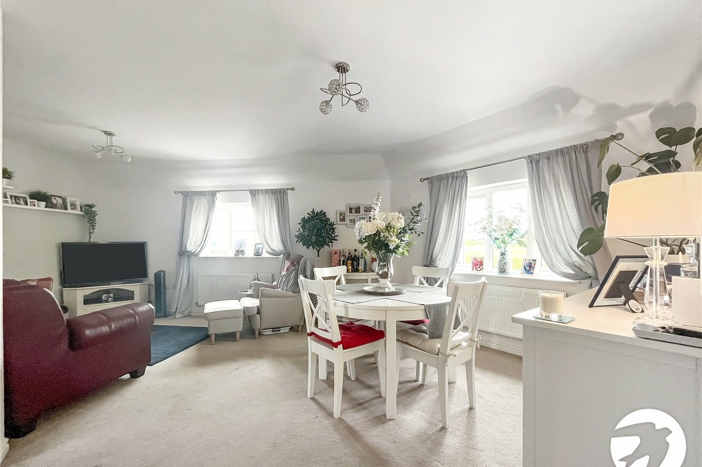 2 bedroom property for sale in Iwade | Robinson Michael & Jackson