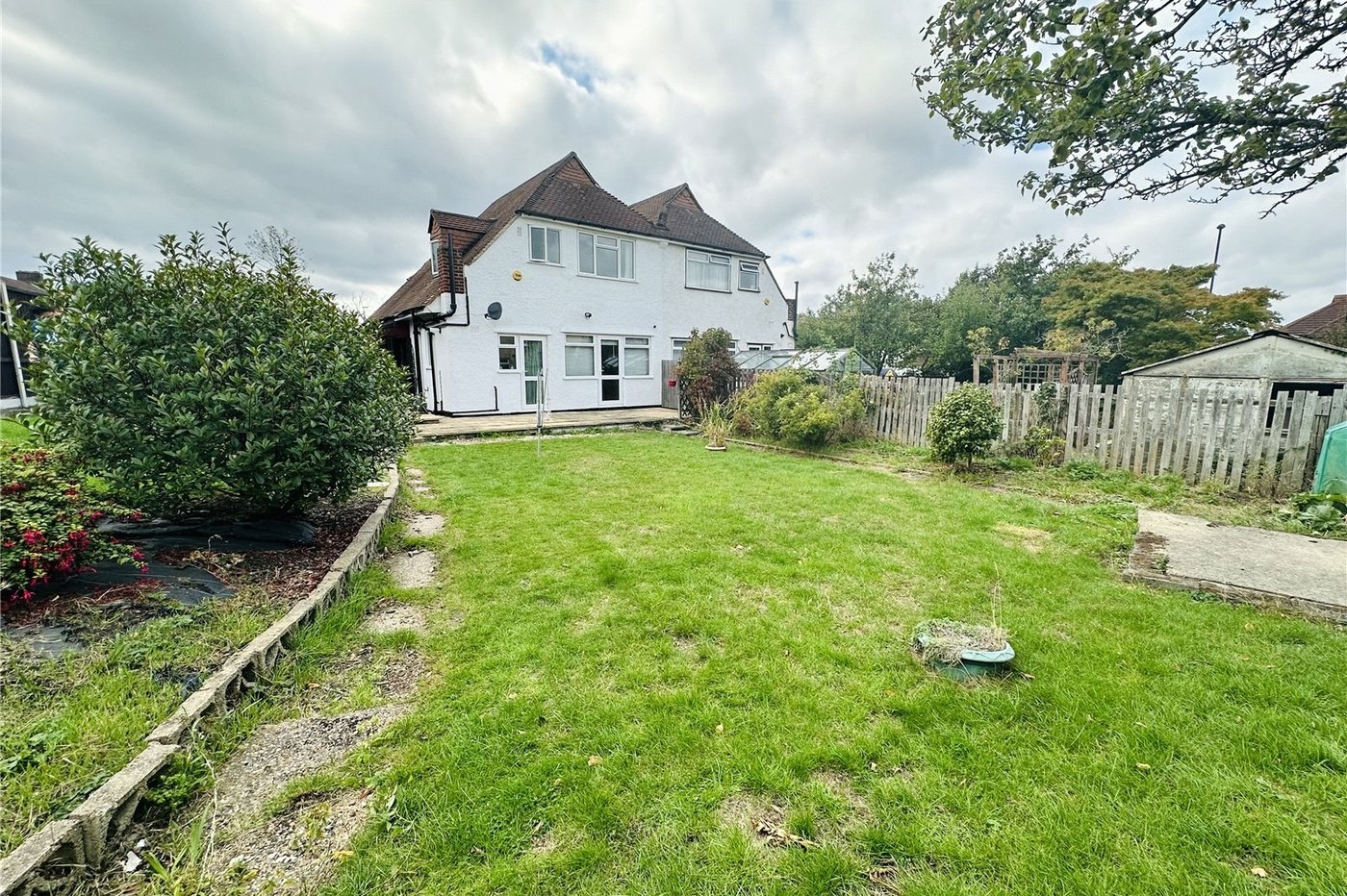 3 bedroom house for sale in Bromley | Robinson Jackson
