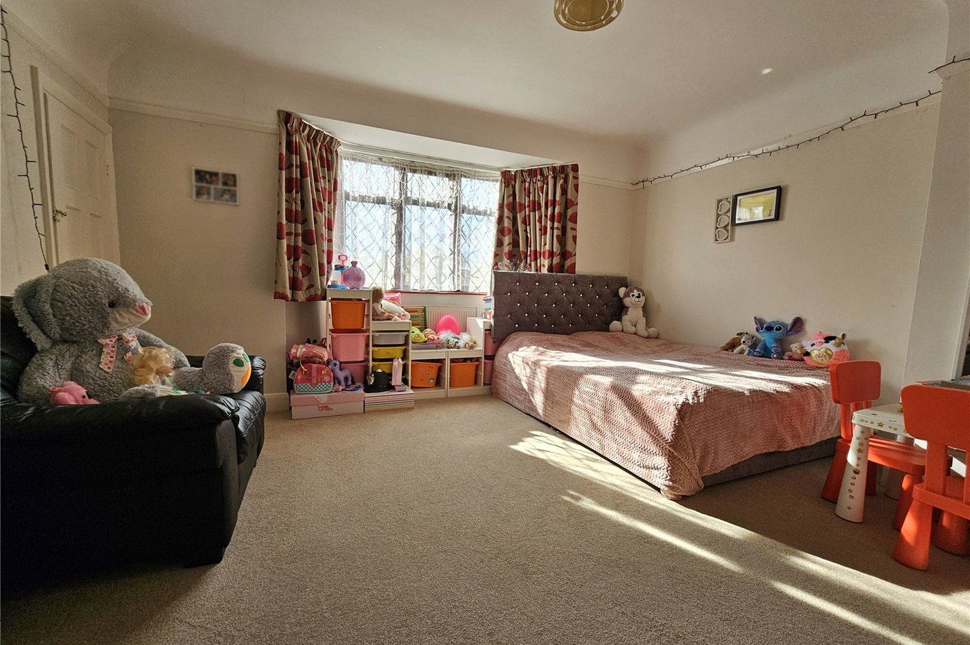 3 bedroom house for sale in Bromley | Robinson Jackson