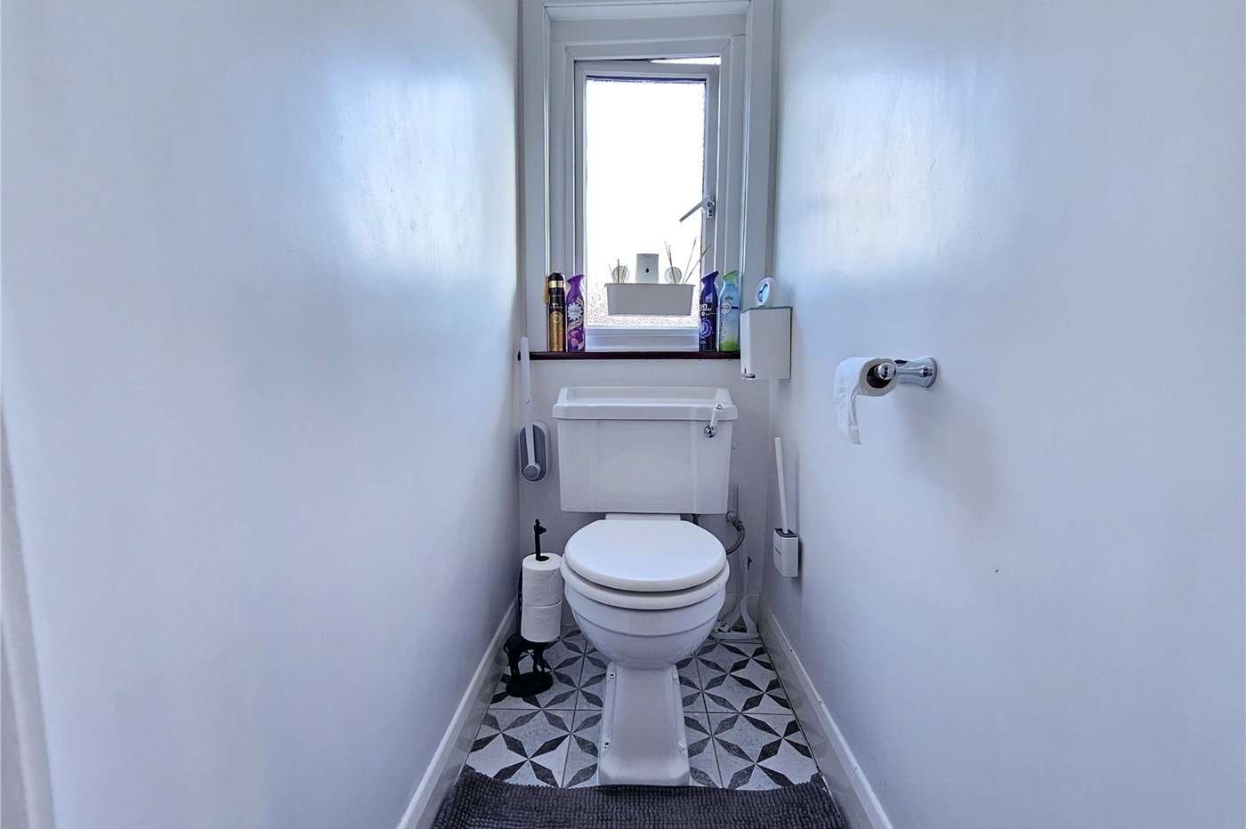 3 bedroom house for sale in Bromley | Robinson Jackson