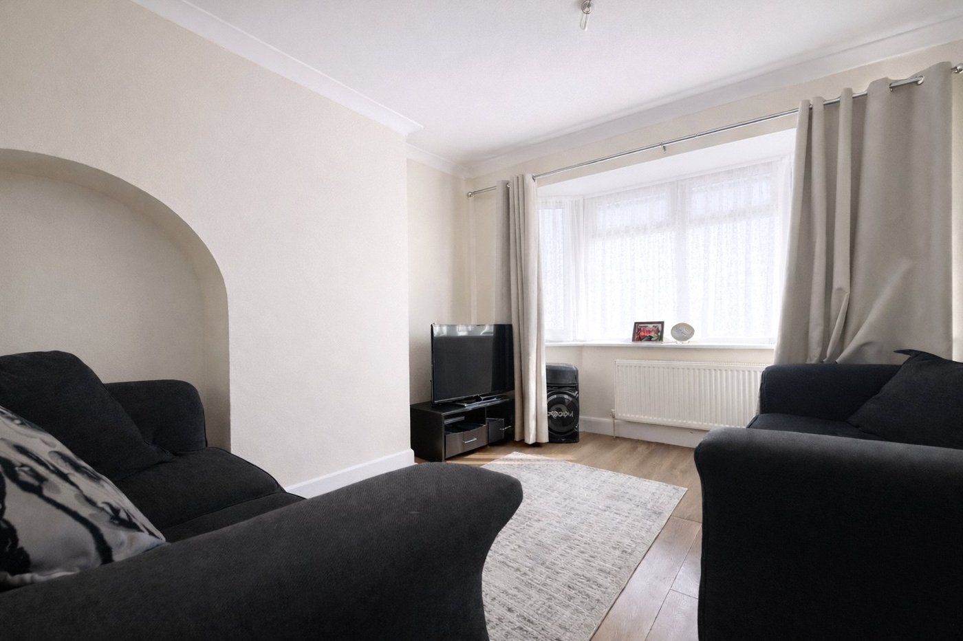 3 bedroom house for sale in Bromley | Robinson Jackson