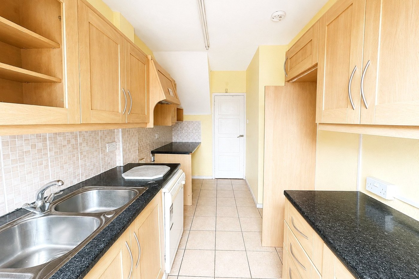 3 bedroom house for sale in Bromley | Robinson Jackson