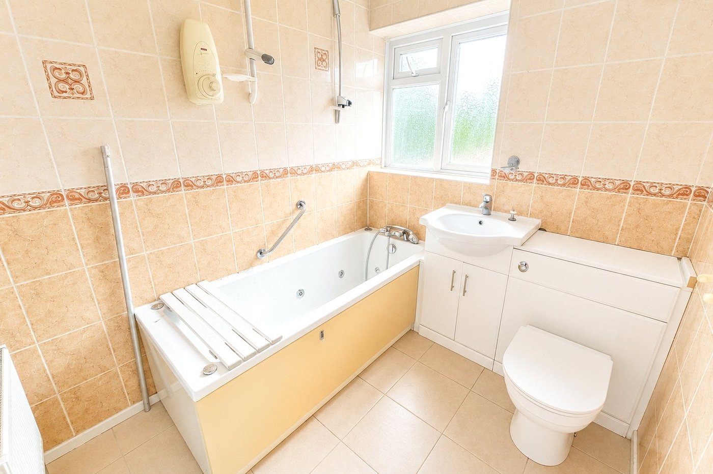 3 bedroom house for sale in Bromley | Robinson Jackson