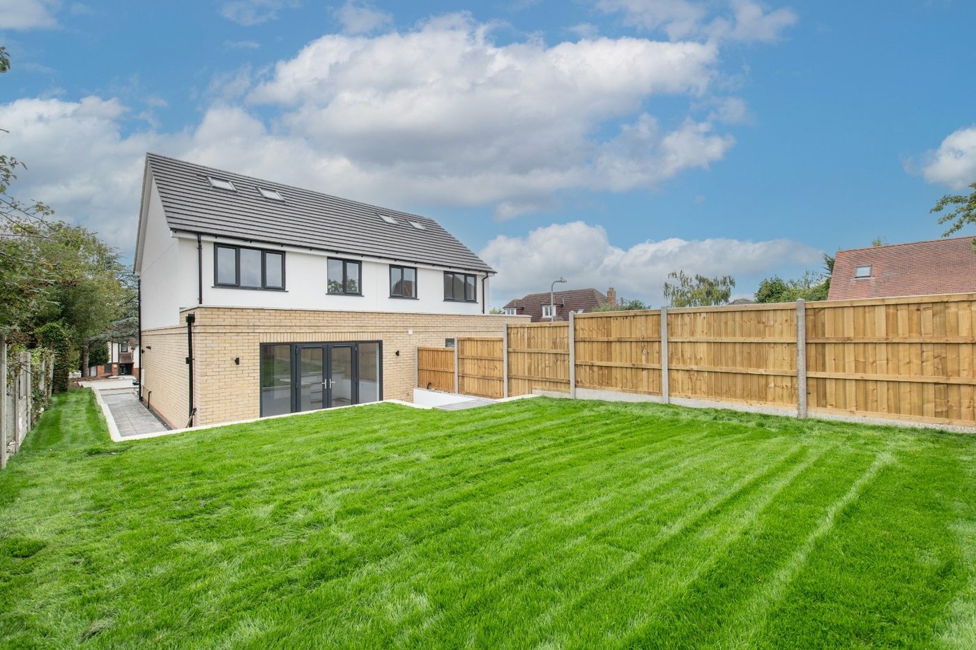 4 bedroom house for sale in Gravesend | Robinson Michael & Jackson