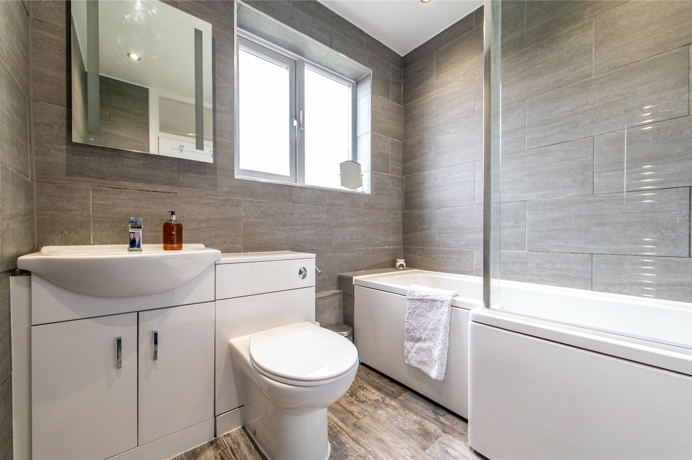 3 bedroom house for sale in Gravesend | Robinson Michael & Jackson