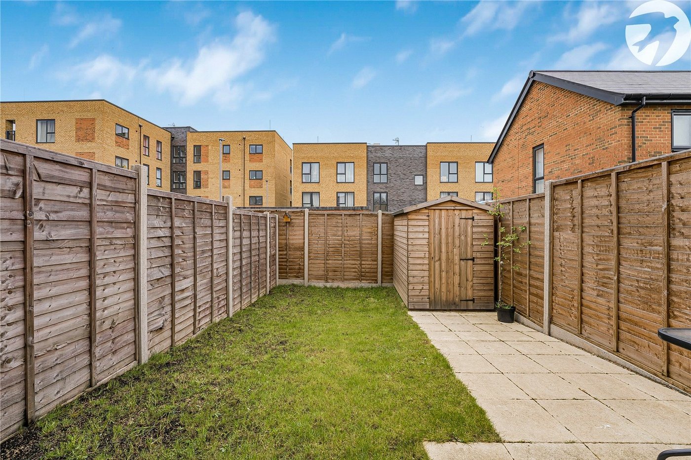 2 bedroom house for sale in Greenhithe | Robinson Jackson