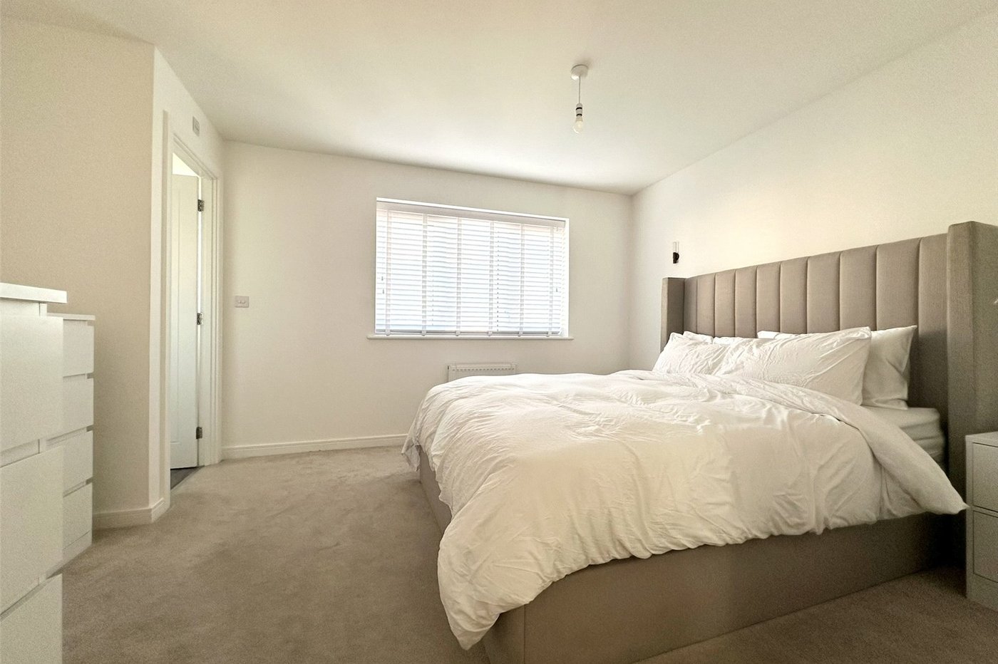 3 bedroom house for sale in Greenhithe | Robinson Jackson