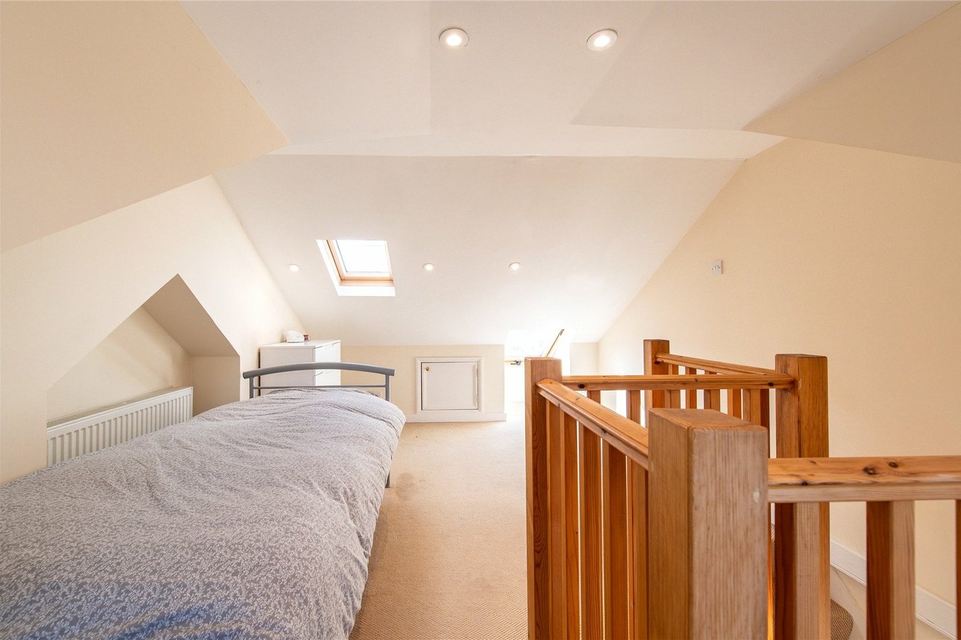 1 bedroom property for sale in Maidstone | Robinson Michael & Jackson