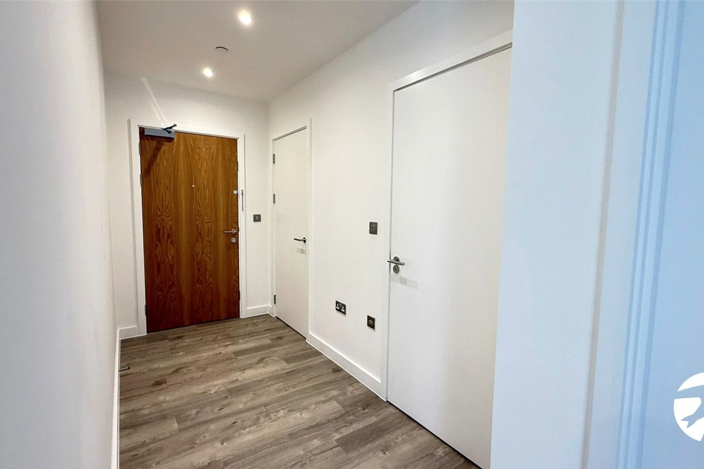 1 bedroom property for sale in London | Robinson Jackson