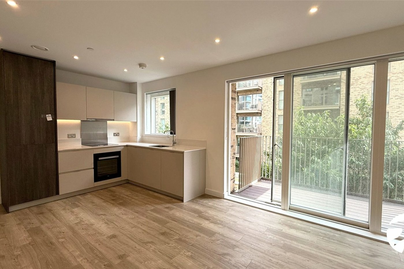 1 bedroom property for sale in London | Robinson Jackson