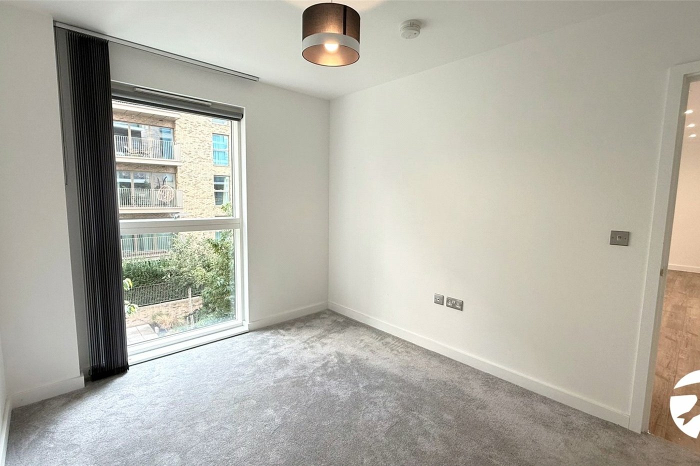 1 bedroom property for sale in London | Robinson Jackson