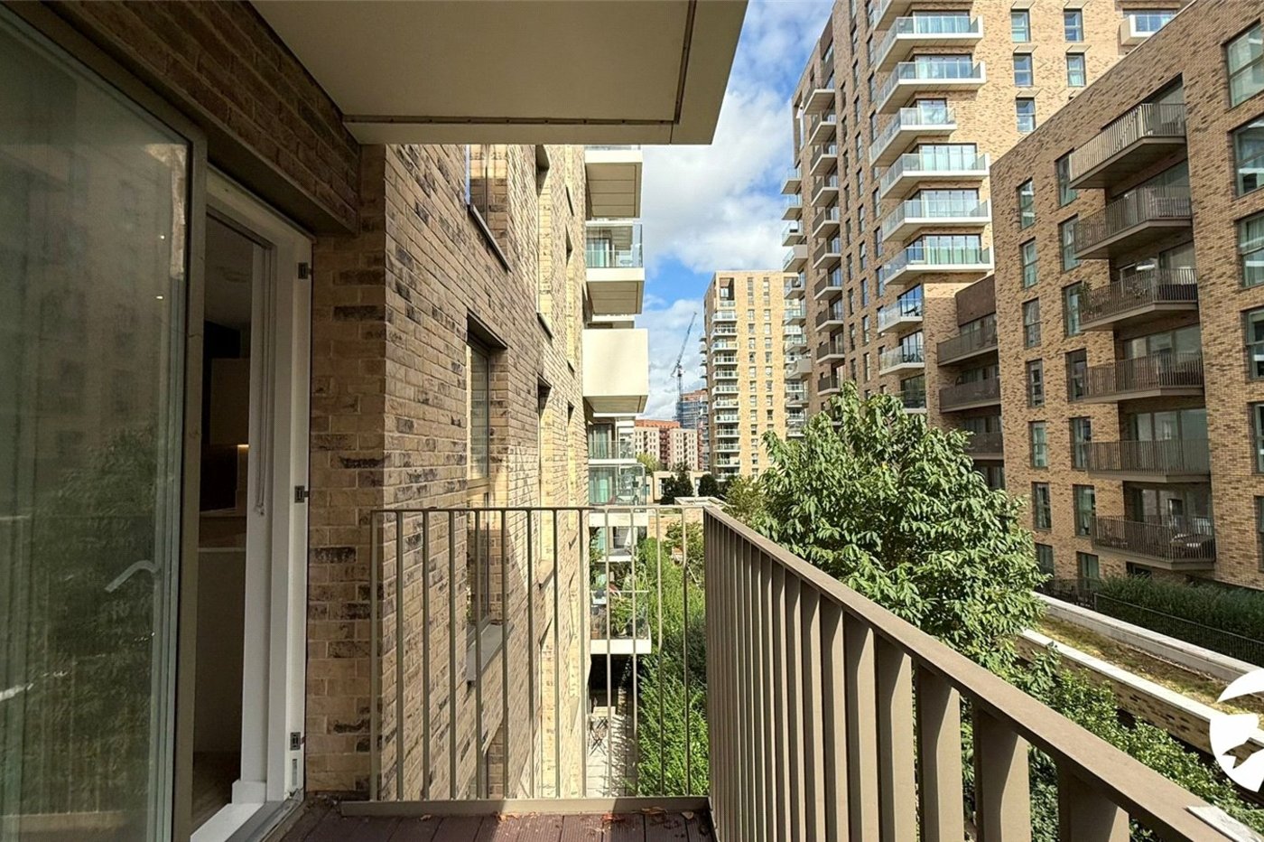 1 bedroom property for sale in London | Robinson Jackson